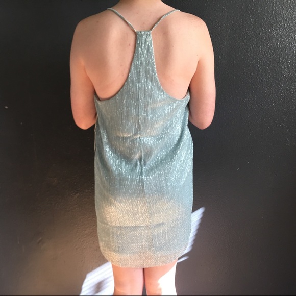 Dress - Picture 6 of 6